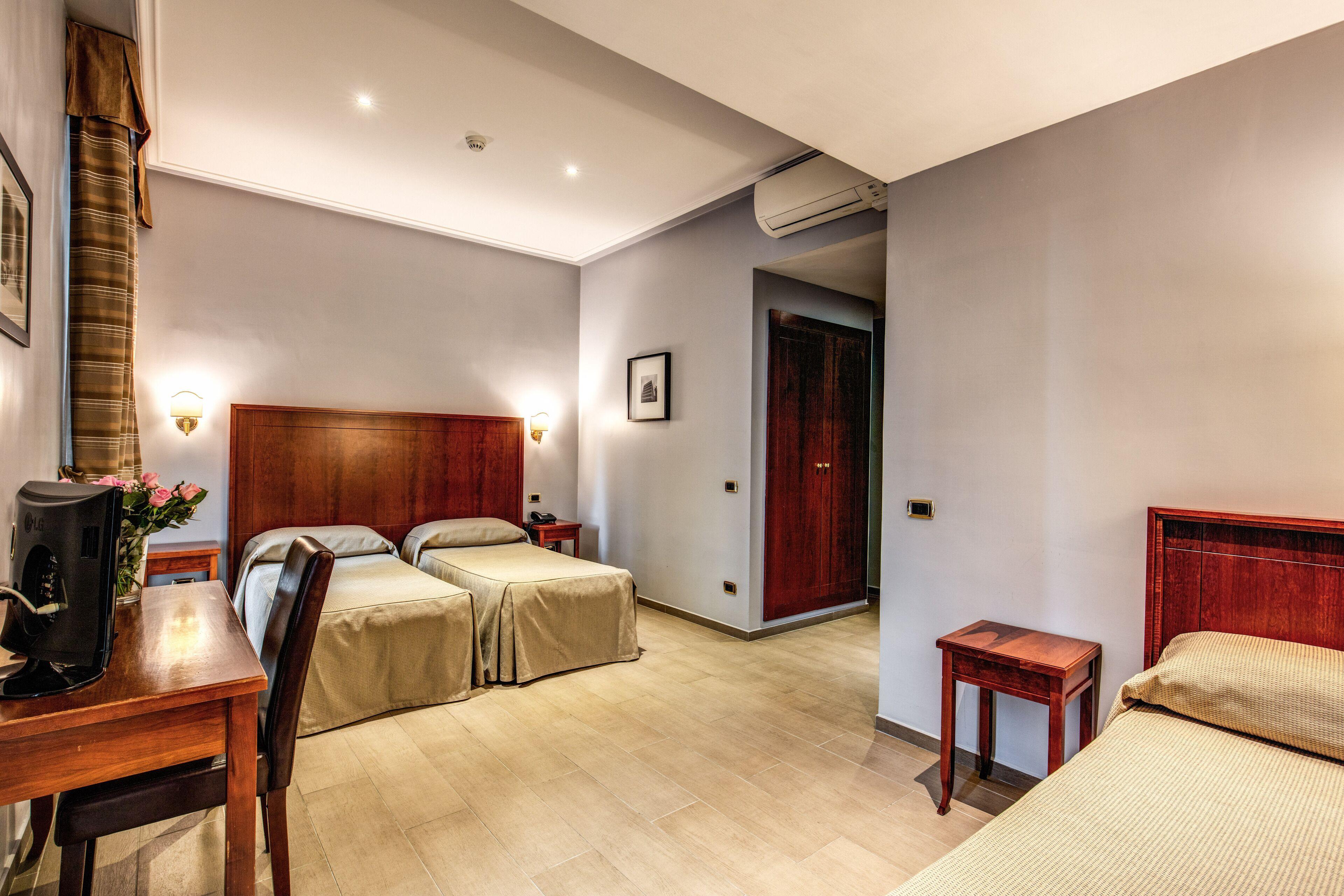 Hotel Taormina — Photos 2